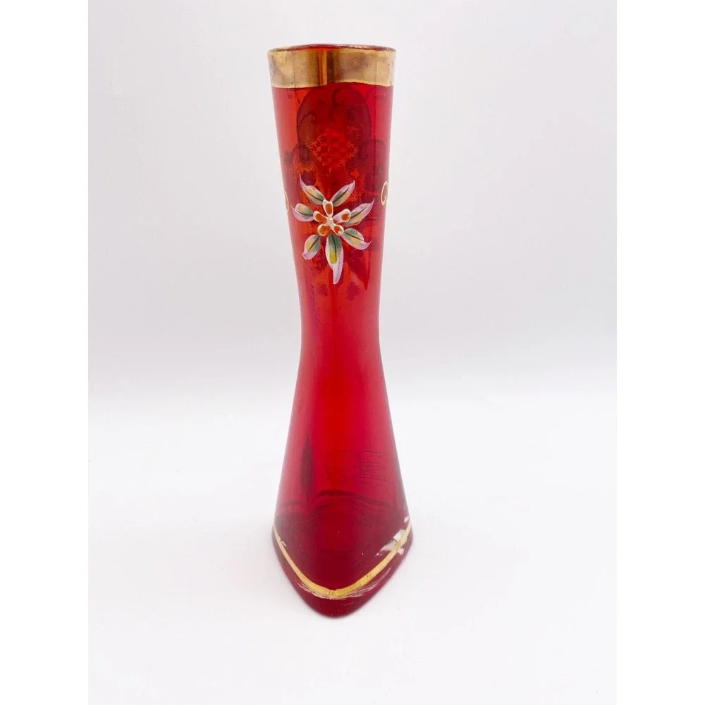 The Unbranded Brand ruby red